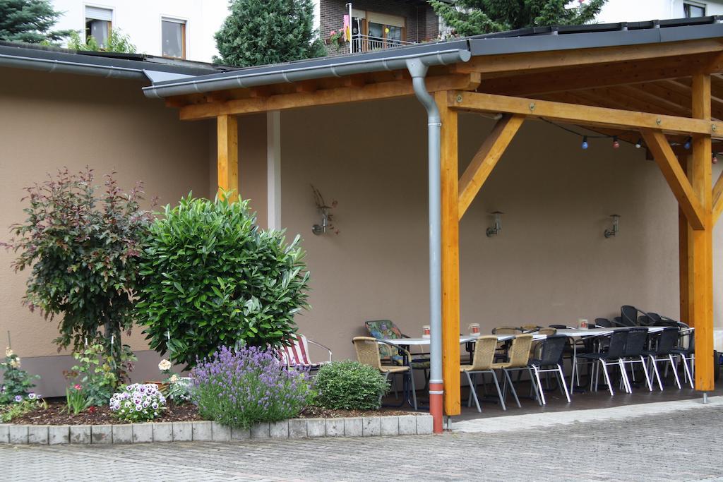 Hotel Weingut Goeres à Briedel Chambre photo